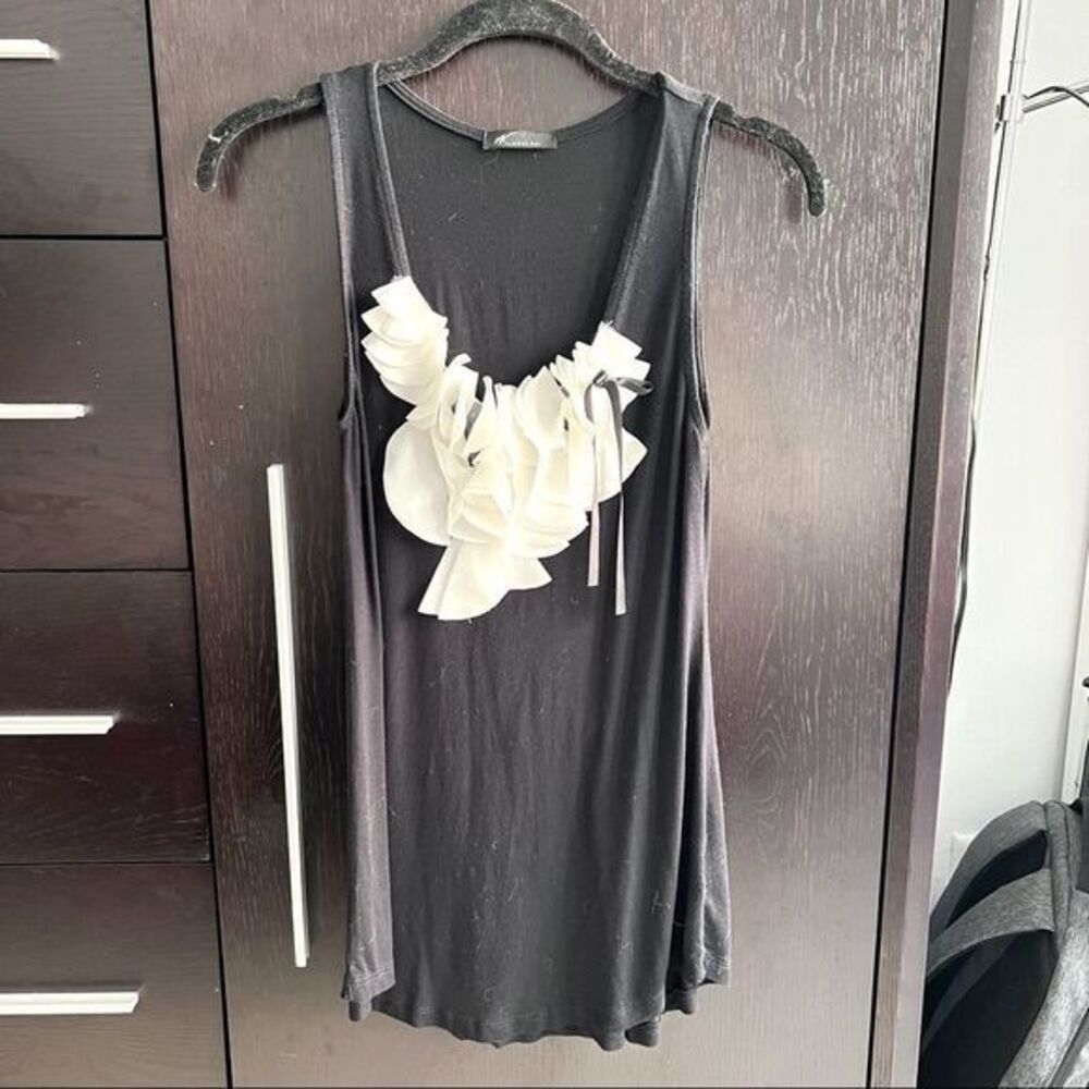 4/$20 West Kei Nordstrom racerback tank top with front ruffles